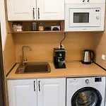 Aпартамент 5 Apartment *